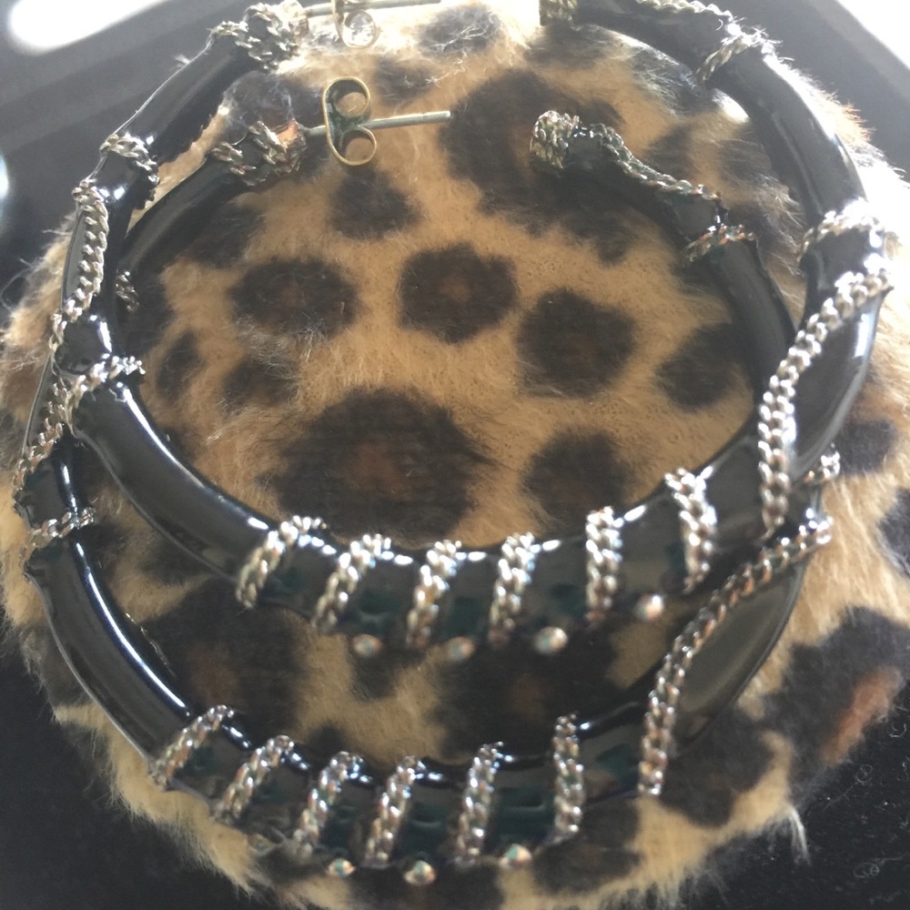 Earrings, Black (hoops)w/faux silver decor, 6”
